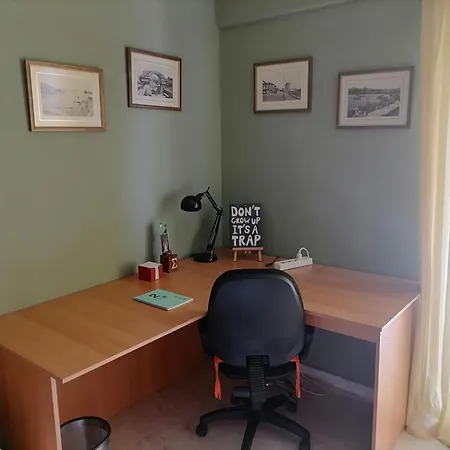 το σπίτι του στράτου στη θεσσαλονίκη- Stratos' In Apartment Thessaloniki